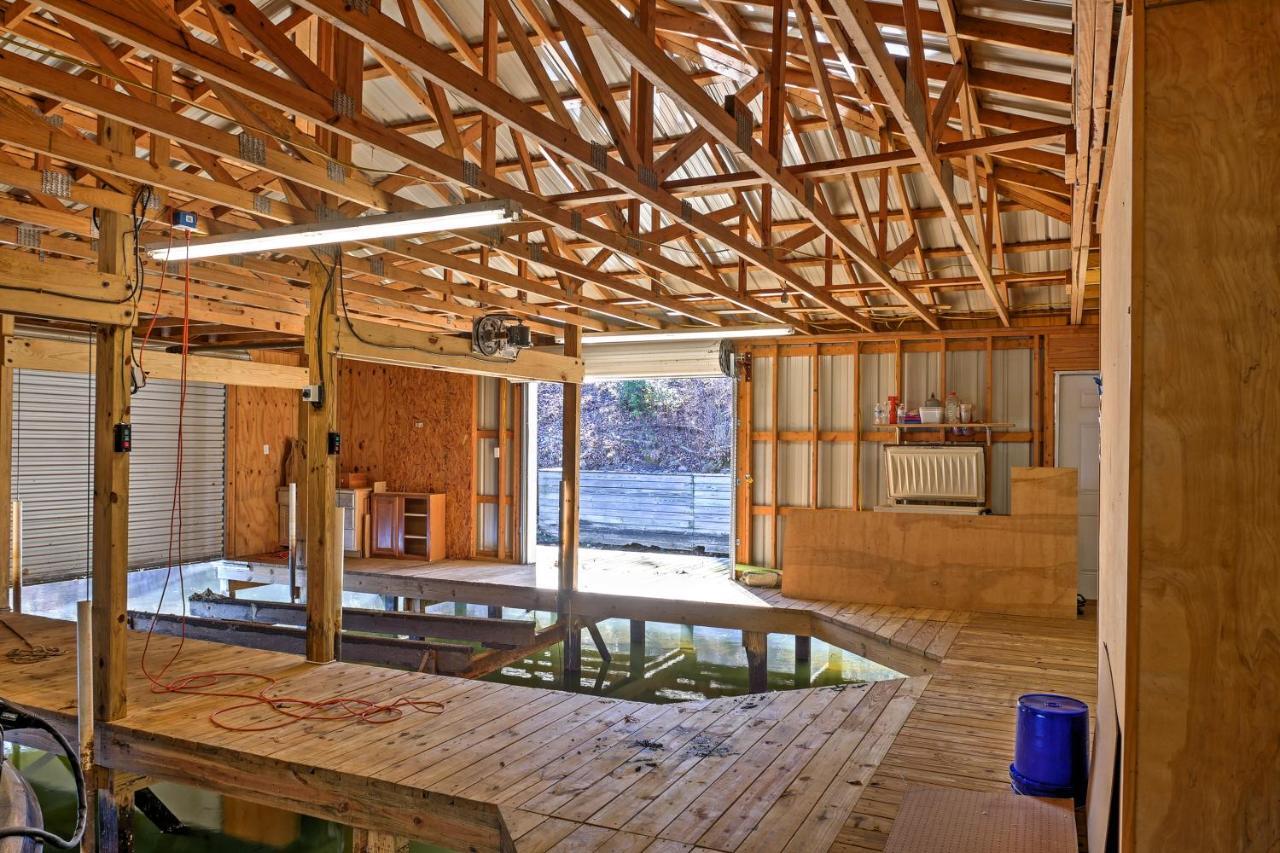 Paradise Cove Cabin With Boathouse And Dock Guntersville Kültér fotó